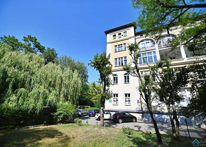 Bezowo-niebieski 3city W Sopocie Z Parkingiem By Renters Sopot